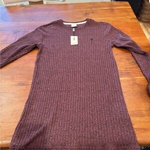 Men's Maroon Ribbed Long Sleeve Shirt